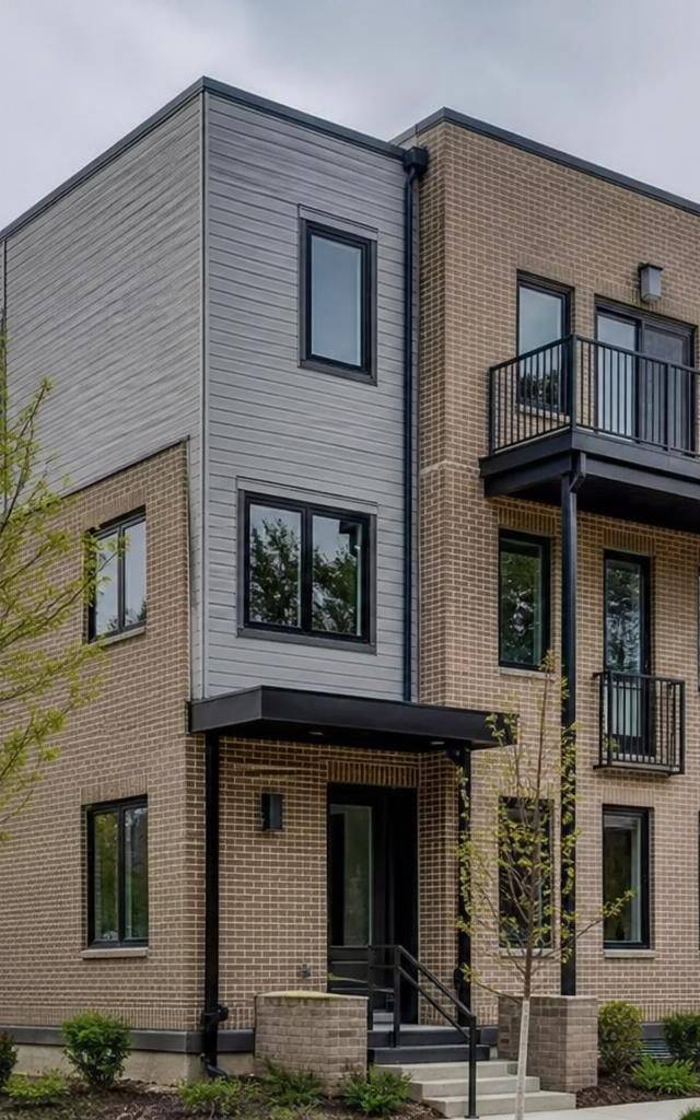 Illustration of a townhouse in Nashville, TN