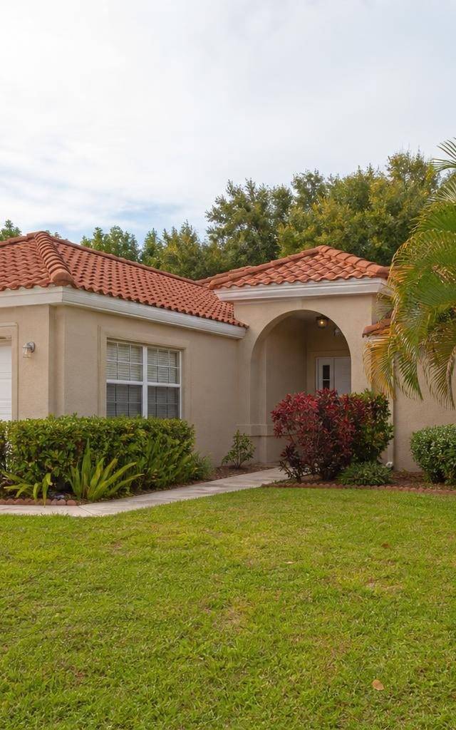 Illustration of a single-family home in Pompano Beach, FL