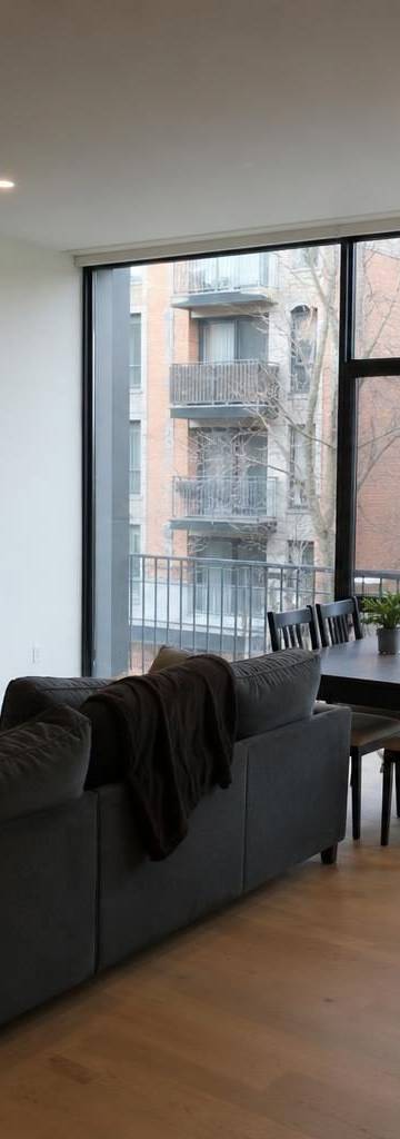 Illustration of a 5+ bed apartment in Chicago, IL